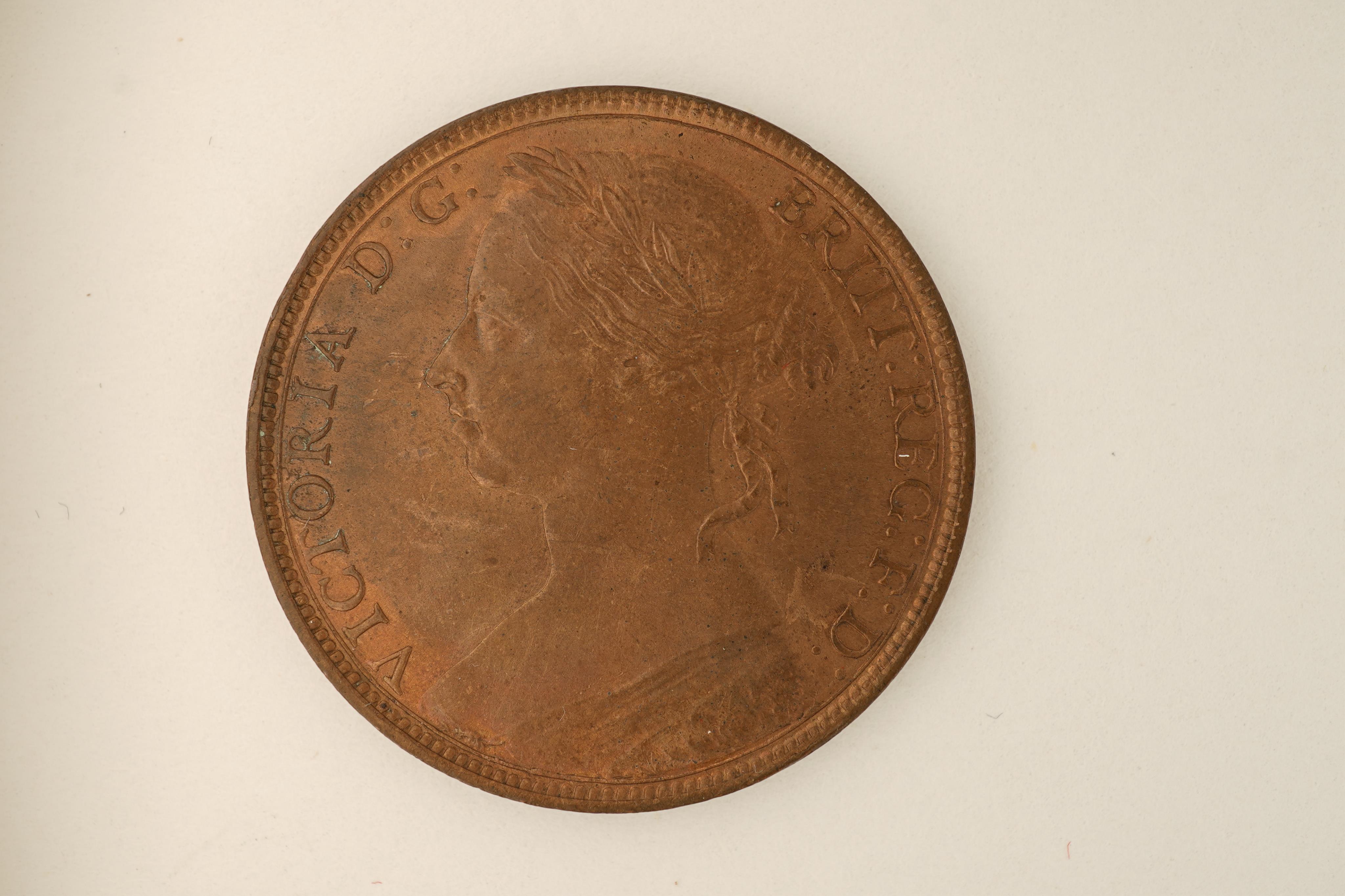 British coins, Victoria, three bronze pennies;, 1888, Fr. 126, Gouby dies R/r, about UNC, toning and lustre, 1889, Fr. 127, Gouby dies R/r, good EF, patches of toning and lustre, 1890, Fr. 130, Gouby dies R/r, proof-like